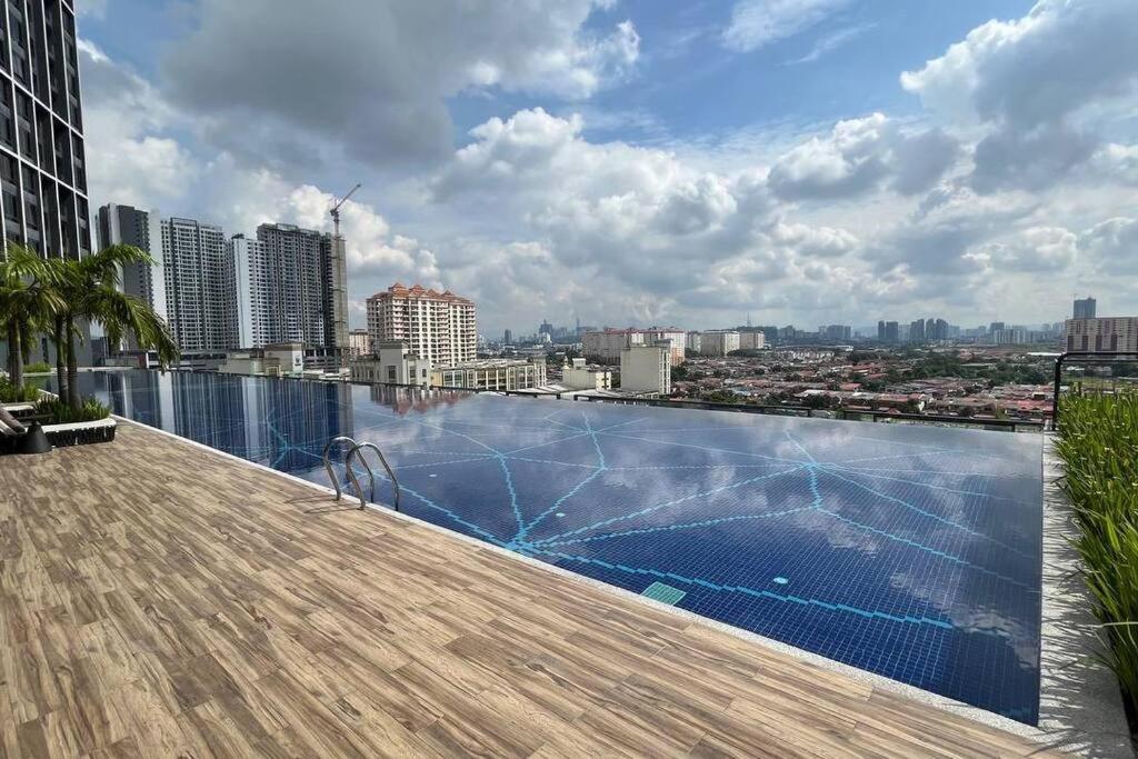 Mt Stay @ Aera Residence Petaling Jaya Bagian luar foto